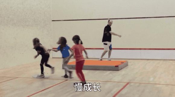 适合孩子家里室内锻炼的运动,适合三四岁儿童的室内体能运动