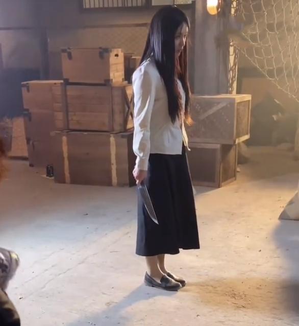 一人之下真人版冯宝宝名场面,冯宝宝跟贞子很像吗