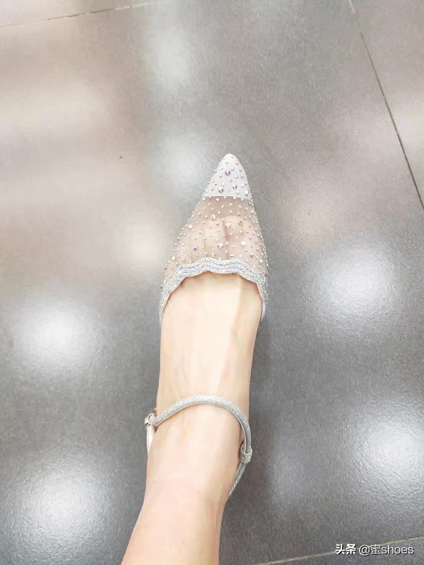 百丽最火十款女鞋,百丽国货时尚女鞋