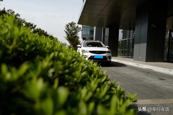 开了2万公里的车值得买吗,开了30万公里的帝豪