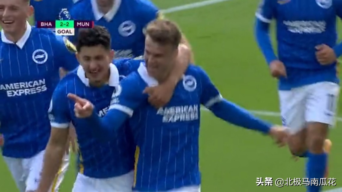 你没看错，曼联的确穿的红色球衣；德赫亚该把球门带走