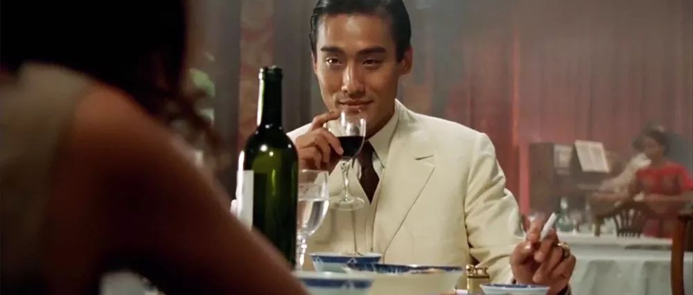 这部严重被低估的“情色”小说，我们需要重新解读它