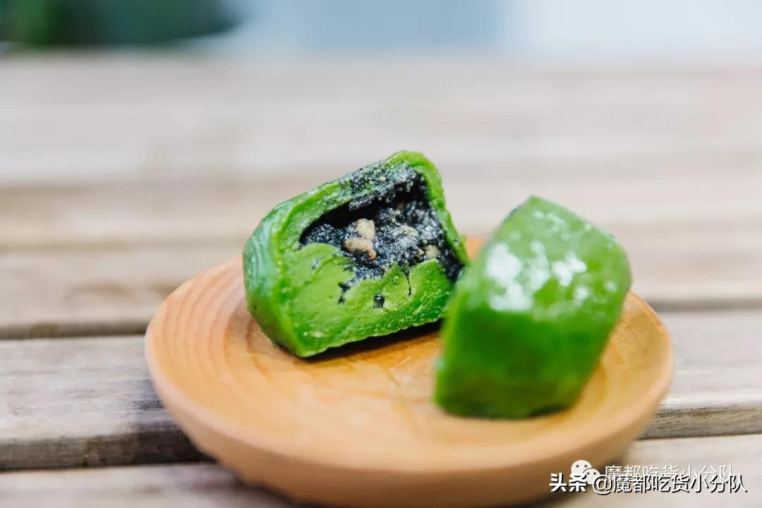 吃了十个青团,吃了4个青团