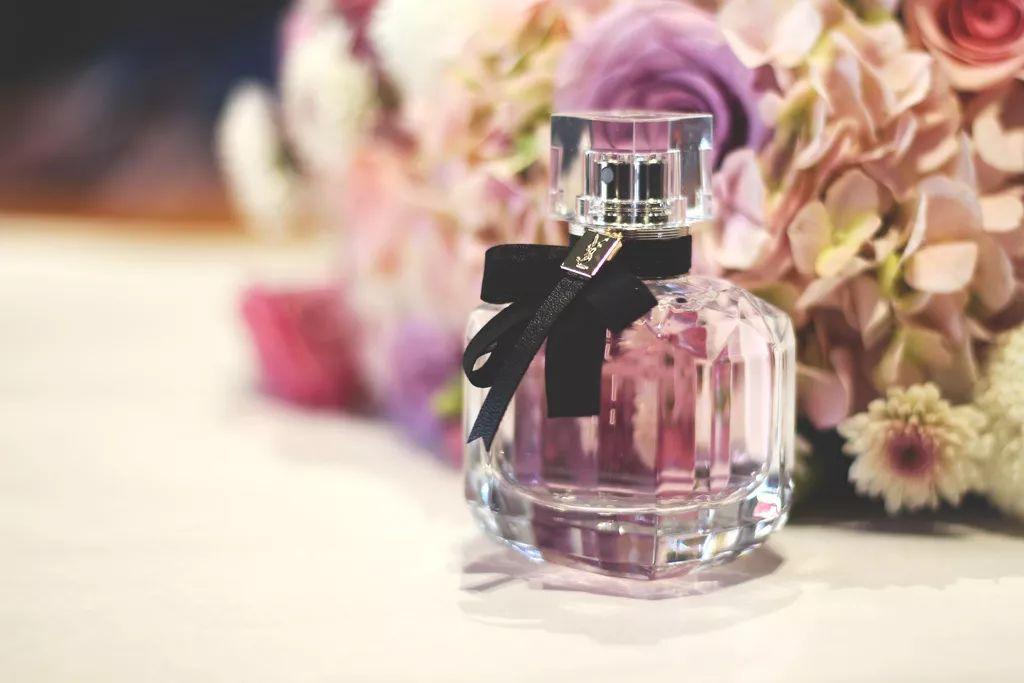 十大撩汉香水,十大撩汉香水推荐