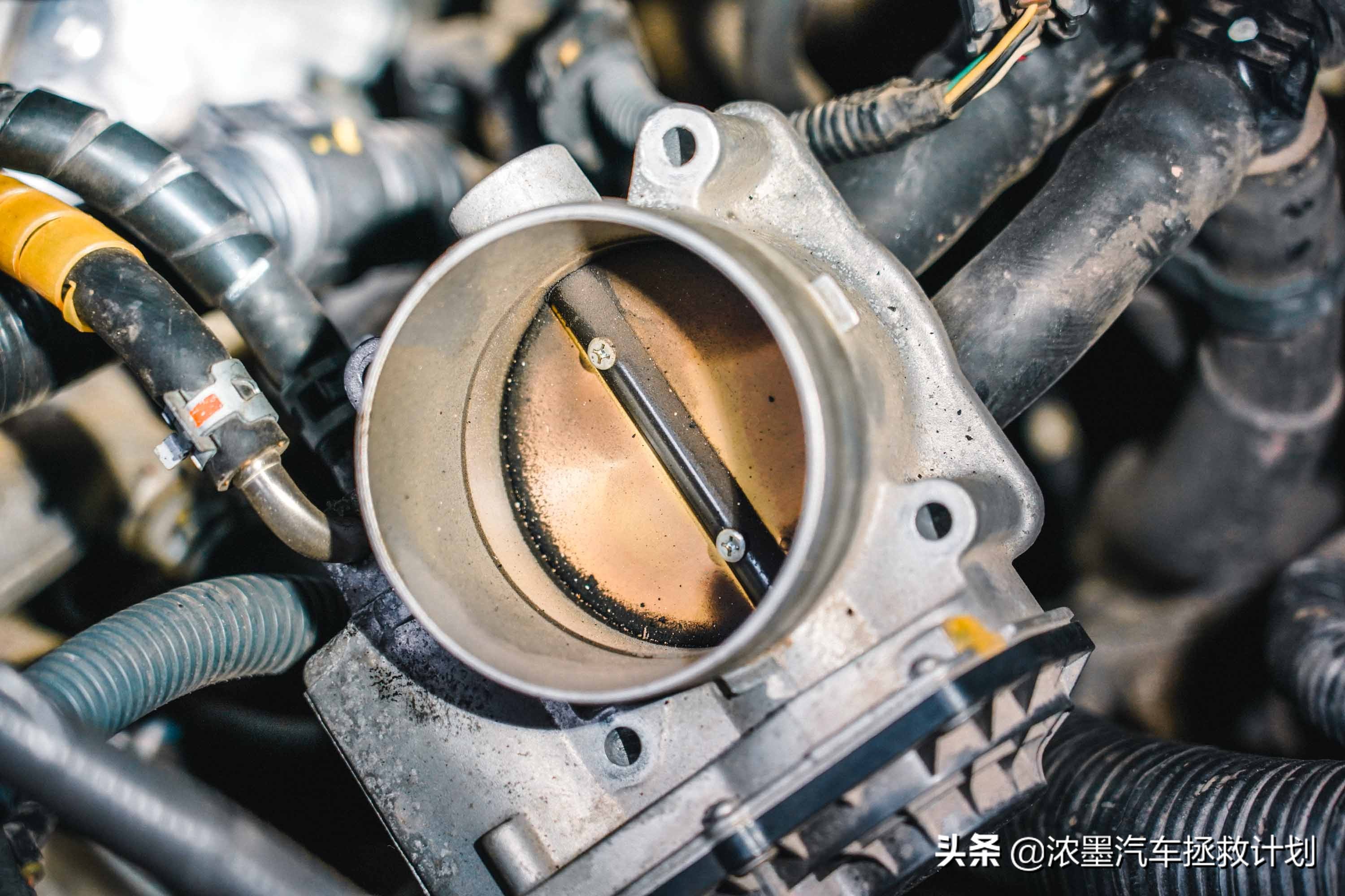 一代经典丰田普瑞维亚,丰田普瑞维亚依然经典