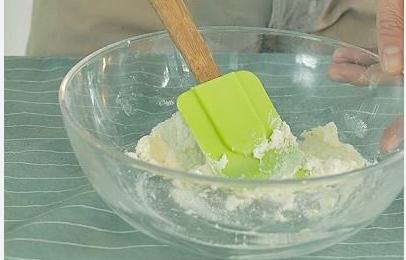 宝宝吃不完的奶粉怎么加热,宝宝吃不完奶粉怎么做