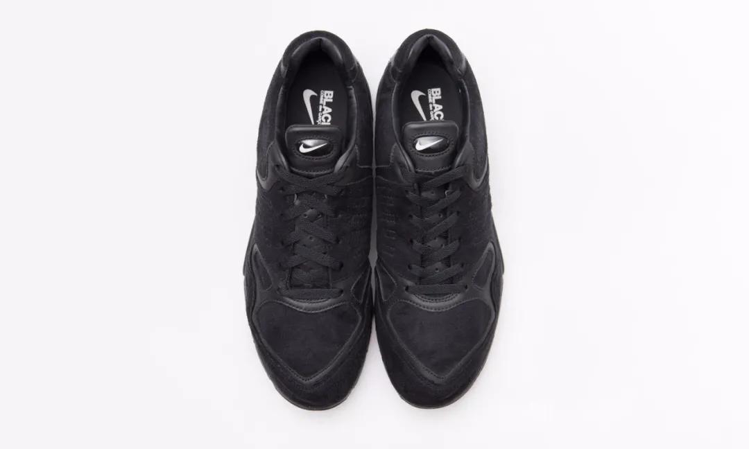 每周联名X讯|镂空外底也太帅了吧，感觉穿上去都能飞起来了