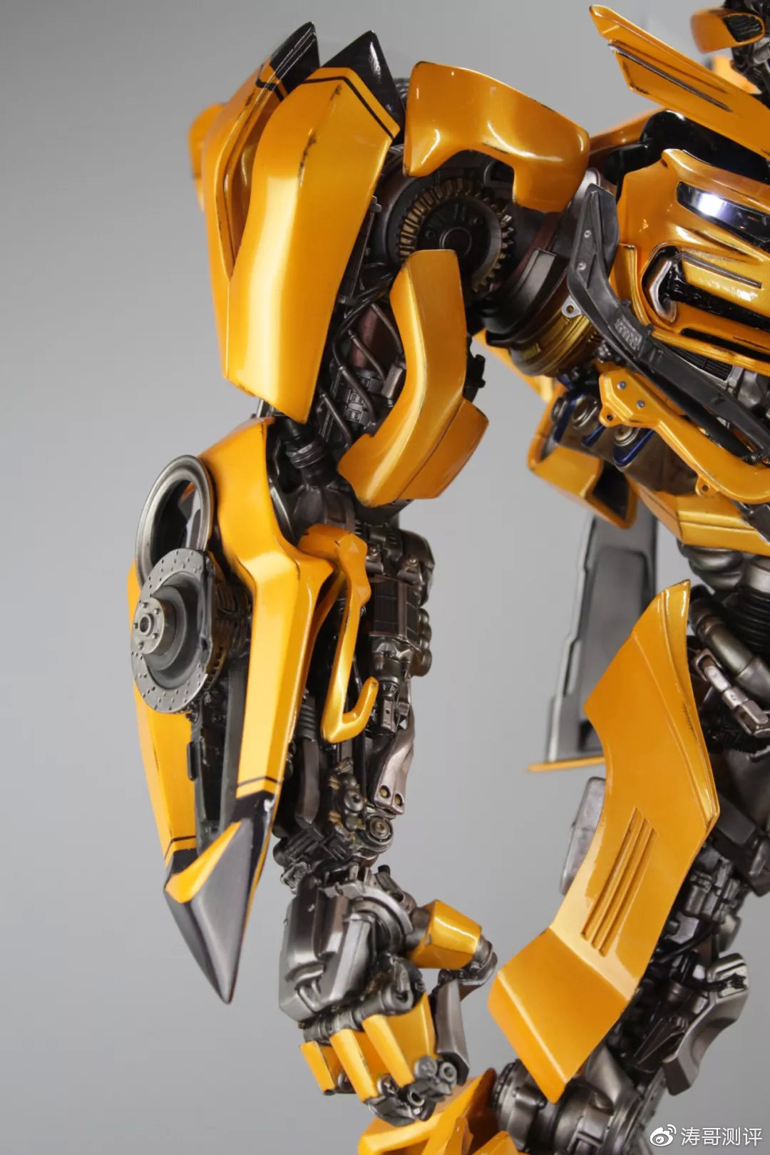 开箱价值1万的新年礼物,10000元以上的大黄蜂模型