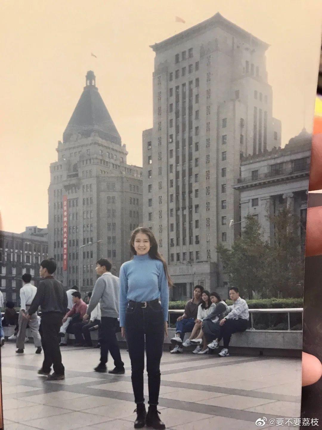 时尚潮流街拍2018年冬季,时尚就是一个轮回街拍