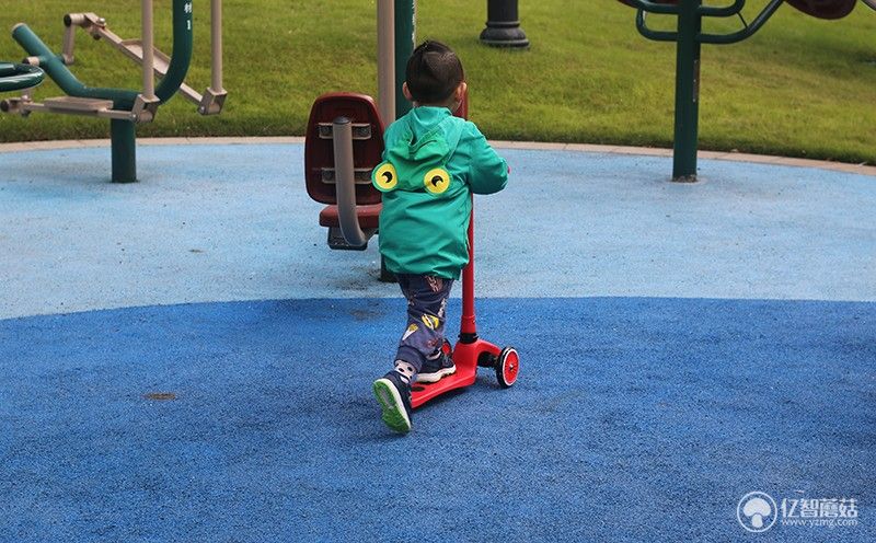 结实的儿童滑板车,kinder儿童滑板车测评