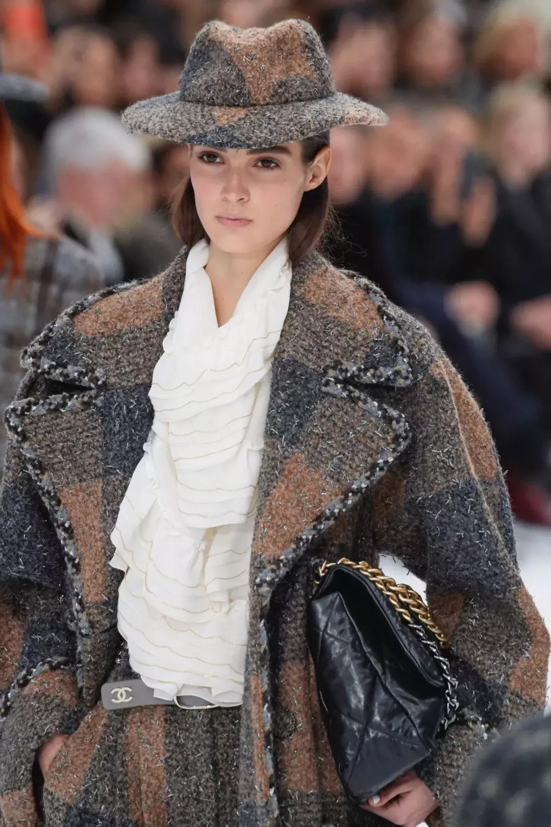 香奈儿2023新款火爆包包,香奈儿超仙包包