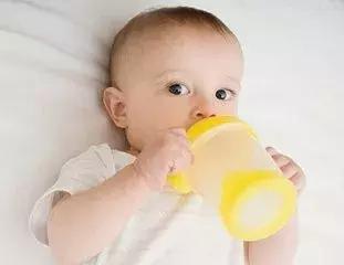 给孩子断母乳孩子哭闹怎么办,给小孩断母乳最好最快的方法