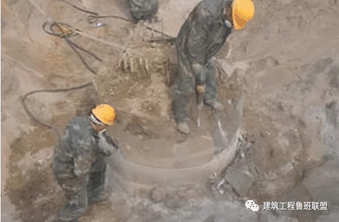 电梯井处灌注桩如何破除桩头,灌注桩桩头处理