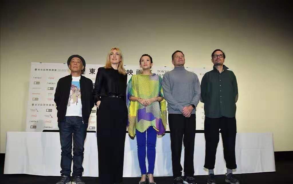 40岁章子怡戛纳太自信,40岁章子怡太惊艳