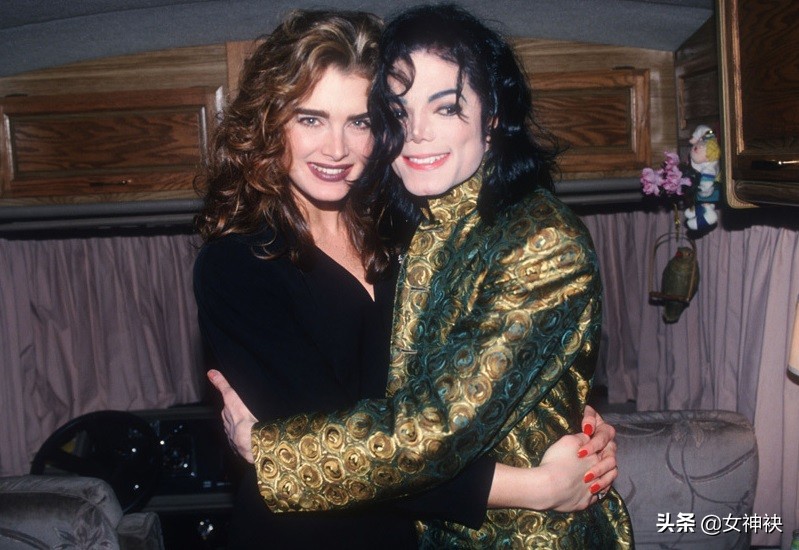 她是80年代全球最迷人漂亮宝贝，意大利王室后裔，杰克逊说最爱她