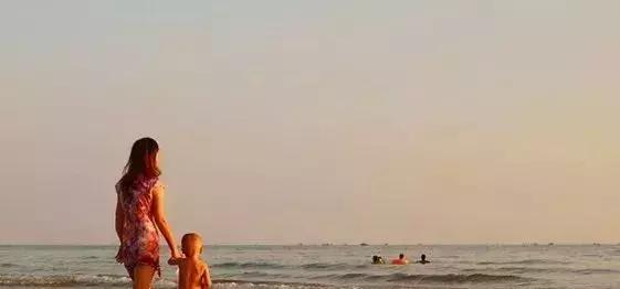 对弱智儿童正确的教养态度,轻度弱智的孩子怎么教育