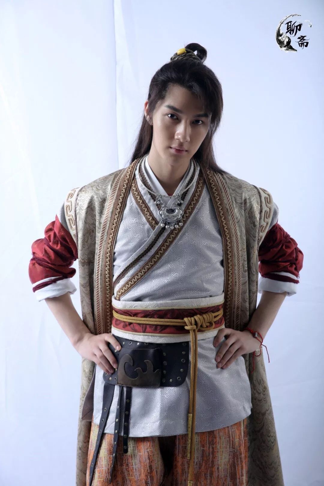 学模特跟爵士哪个有前途,学模特的好处有哪些