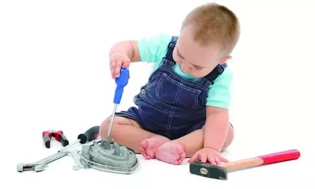 配方奶吃到几岁比较好,宝宝配方奶喂养要喝开水吗