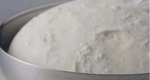 夏天面团室温放一夜会发酵吗,夏天面团控温加冰水吗