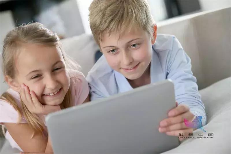 防蓝光眼镜到底有没有必要戴？今天必须跟你说清楚