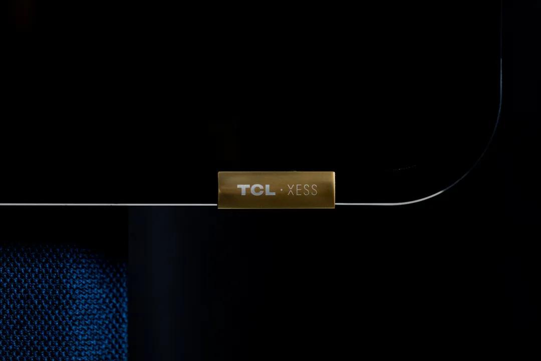 tcl老液晶电视改造成智能电视,tcl巨屏电视效果