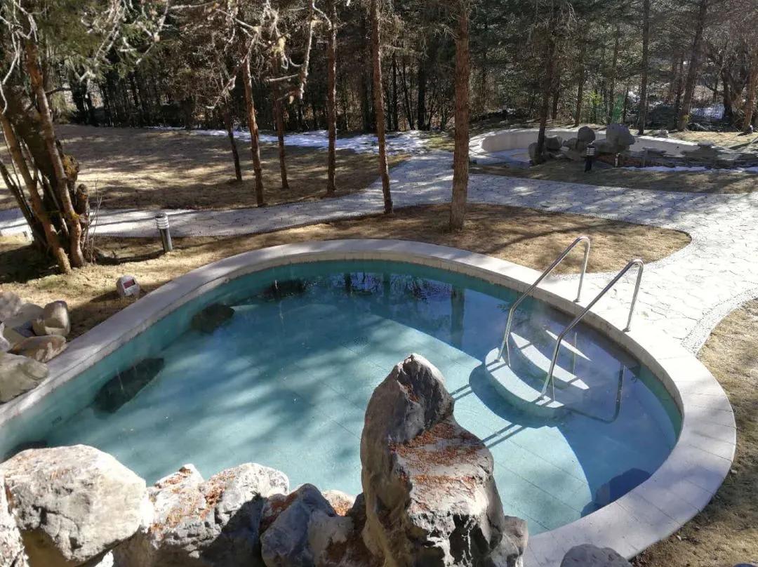 川西泡温泉看雪景,川西自驾游玩2天2夜加温泉12月份