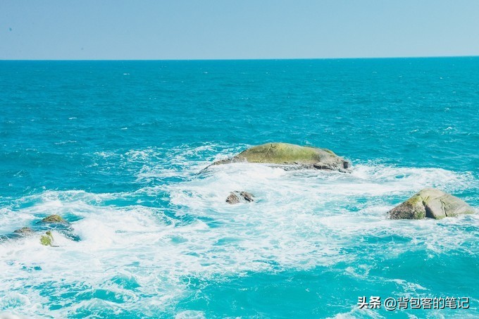 进出景区排队3个小时,岛上物价高上天,这的游客还是多的挤破头