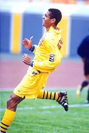 桑托斯进球纪录,桑托斯第一球星