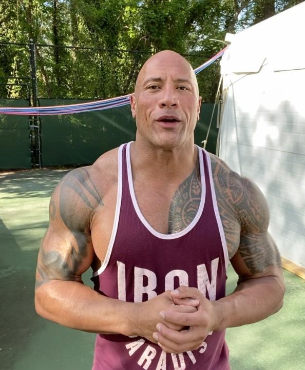 巨石强森健身计划,巨石强森训练时间表