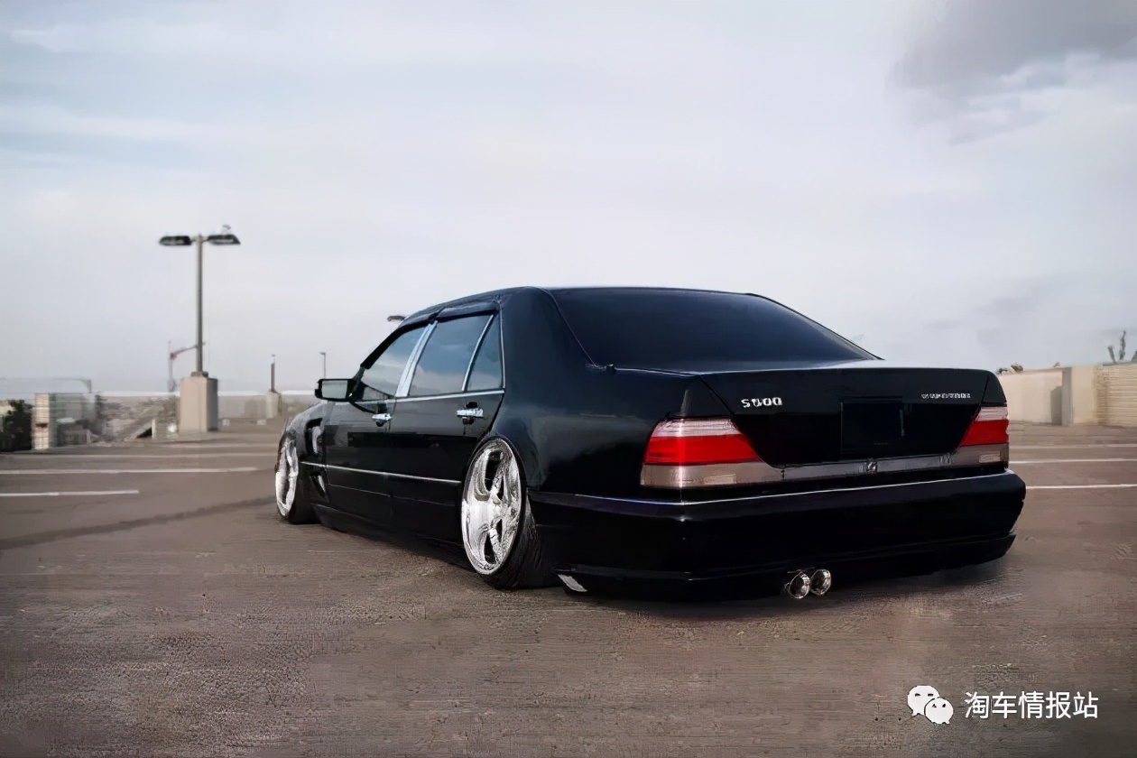 迈巴赫虎头奔,大奔迈巴赫车标