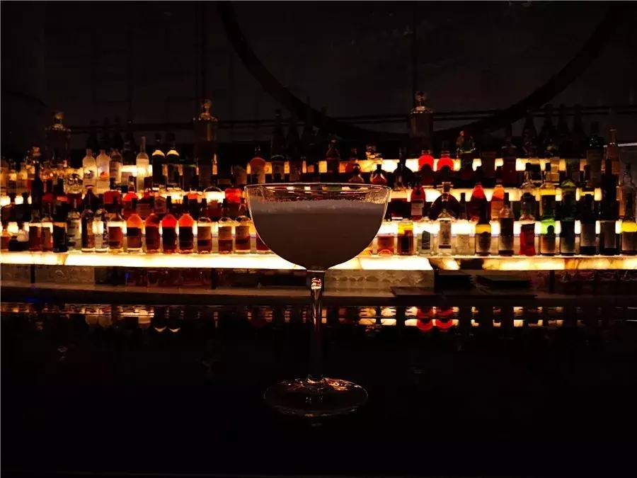 如果酒店也有潮牌，一定非苏州这家莫属！踏进的第一步就会开心