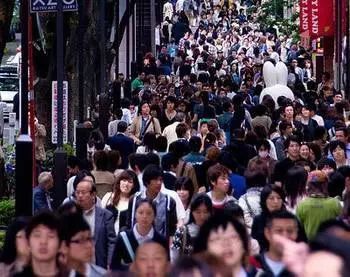 如果觉得生活很难就去旅行,如果觉得生活十分无趣怎么办