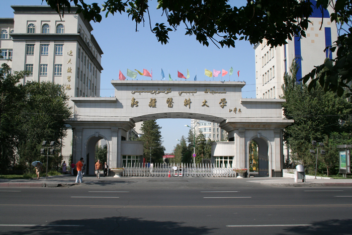 专科医学检验技术有必要读吗,临床医学转医学检验好不好