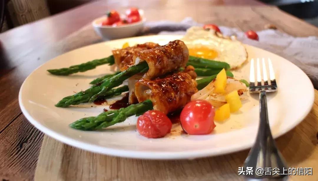 月入三千打工人的生活信阳,月薪不到五千的心酸