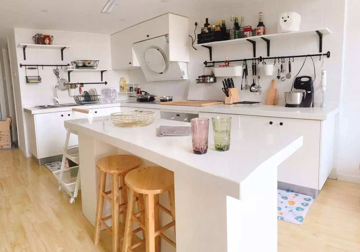 油烟机选顶吸好还是侧吸好呢,家用油烟机侧吸怎么挑选