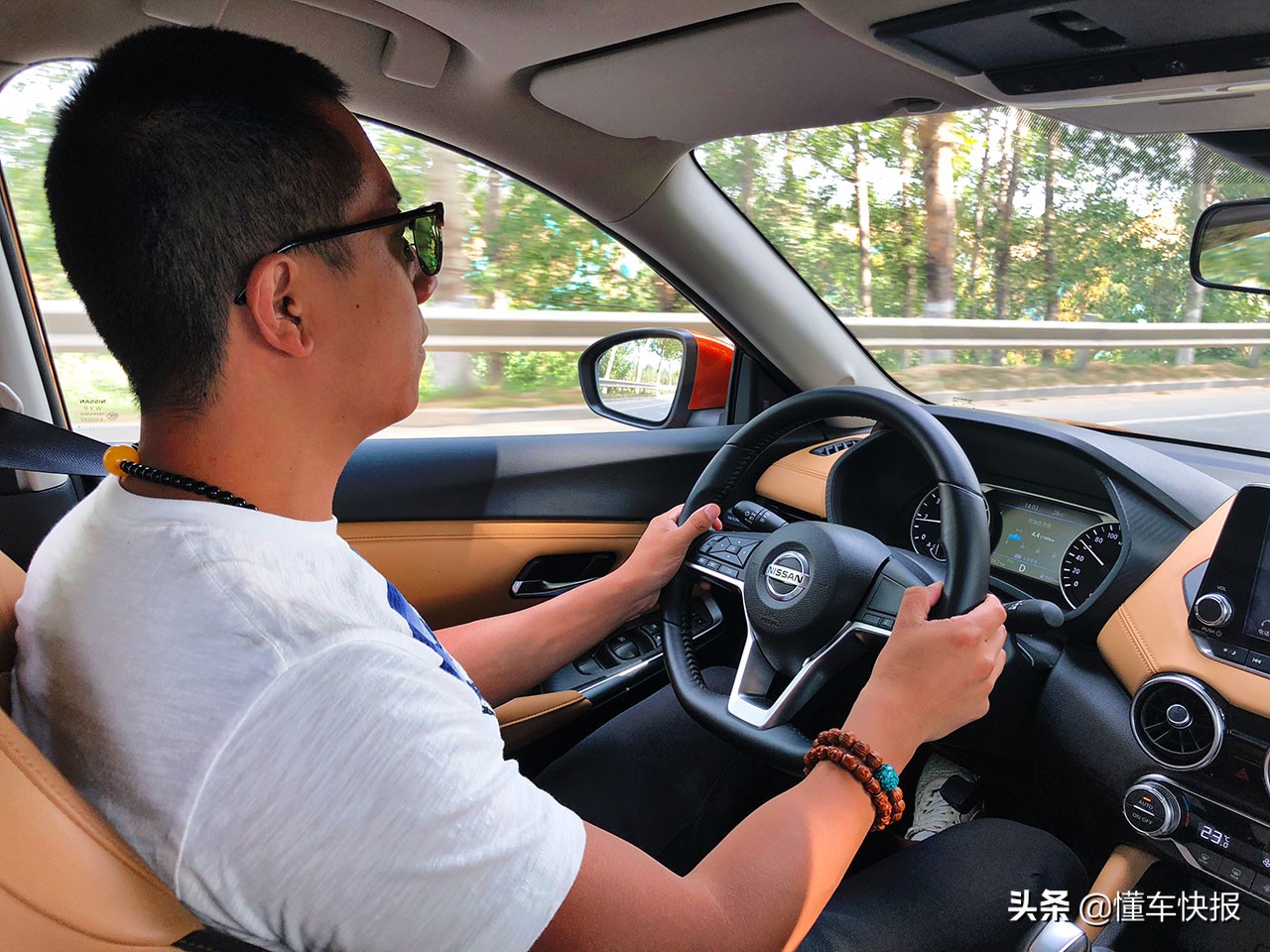 日产轩逸第14代油电混动,14代轩逸油电混动力百公里提速