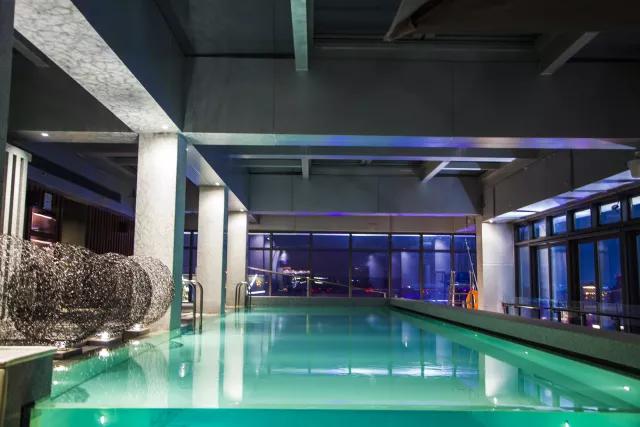 最值得去的游泳池,夏天到了游泳好去处