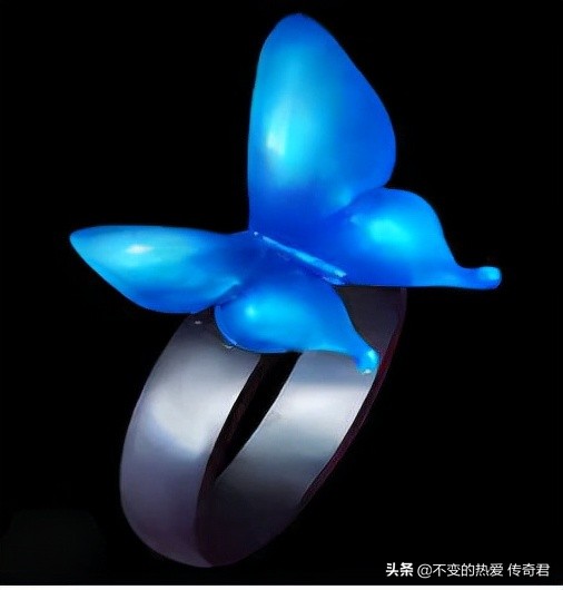 热血传奇百区复活戒指能修吗,热血传奇中的6枚神戒