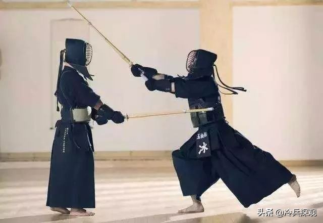 日本打刀和武士刀哪个厉害,日军的武士刀有什么用