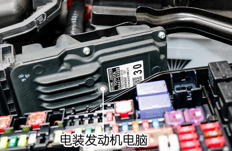 第八代凯美瑞简介,解密全新第八代凯美瑞