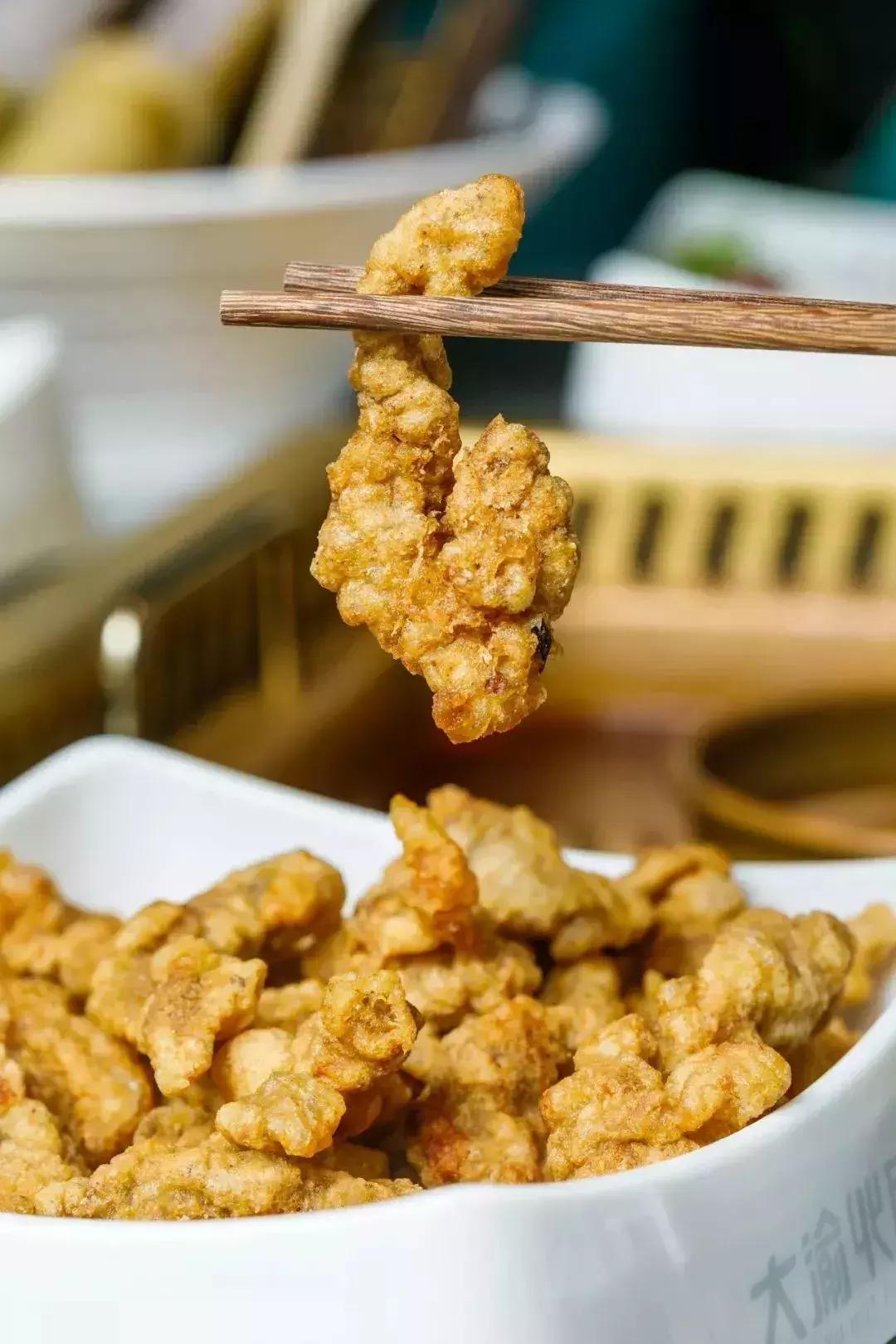 天津新开的奇葩火锅店，毛肚不好吃还能退货！