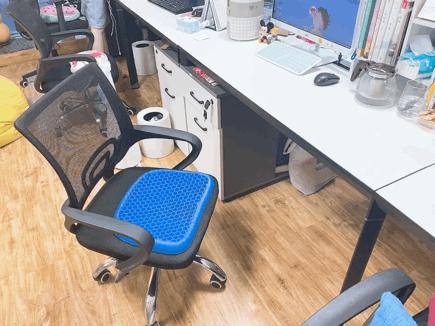 夏季蜂窝凝胶方凳坐垫,凝胶蜂窝坐垫真的好用吗