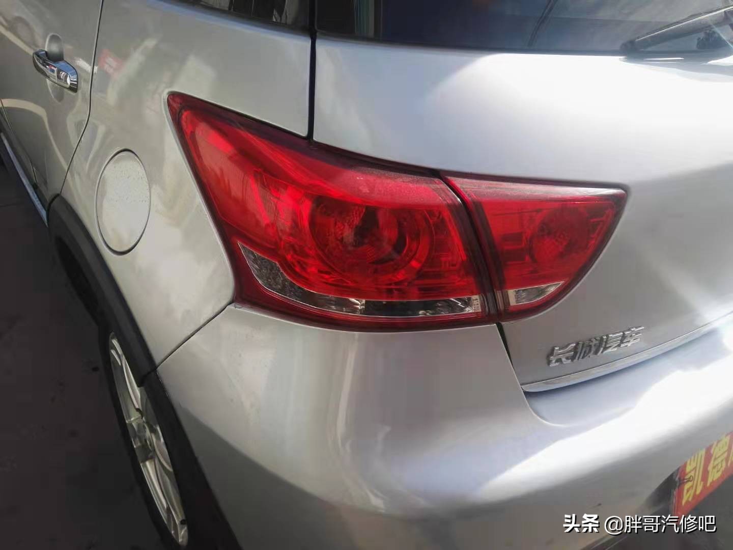 城市跨界运动小越野,马路牙子随便上,两万多元二手挂价