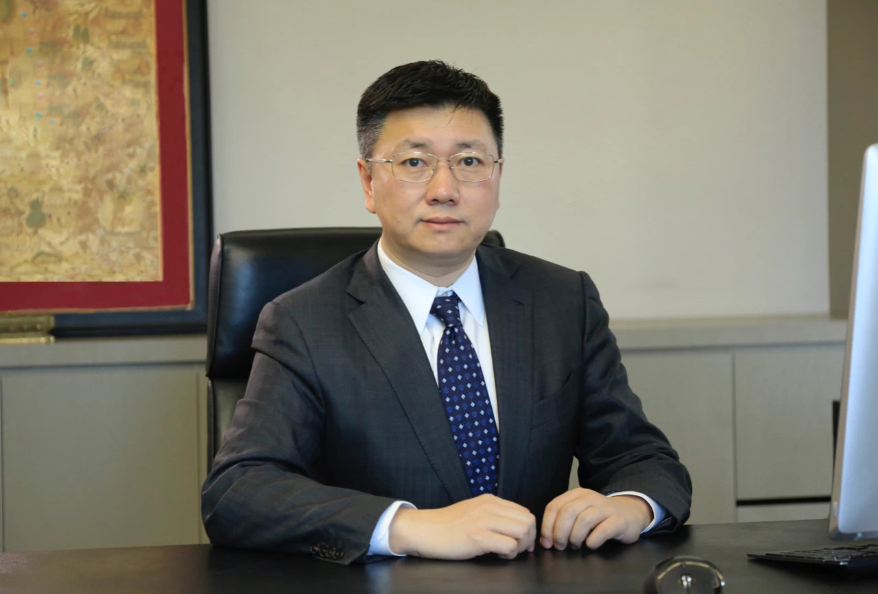 王维航减持华胜天成的原因,华胜天成王维航简介