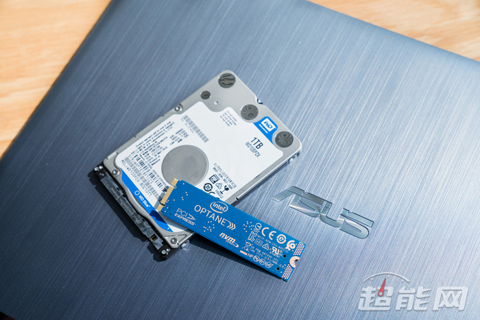 华硕顽石y5000是固态还是机械,华硕傲腾跟顽石比怎么样