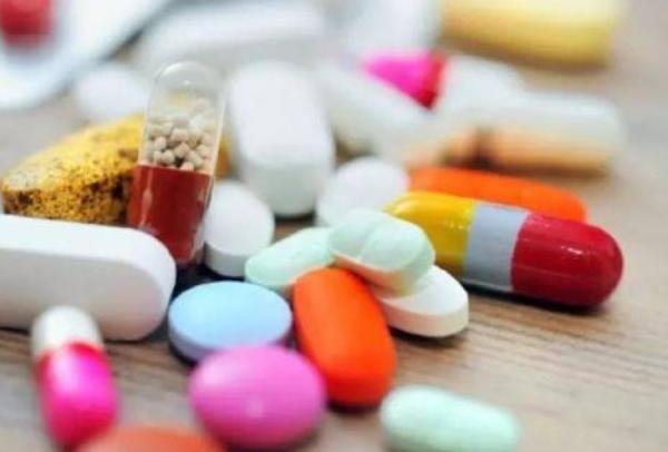 生产时怎样才会手剥胎盘,孕妇生产手剥胎盘