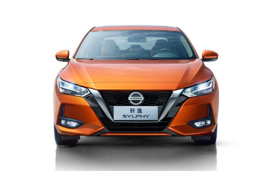 14代轩逸和经典轩逸销量,经典轩逸十四代轩逸比较