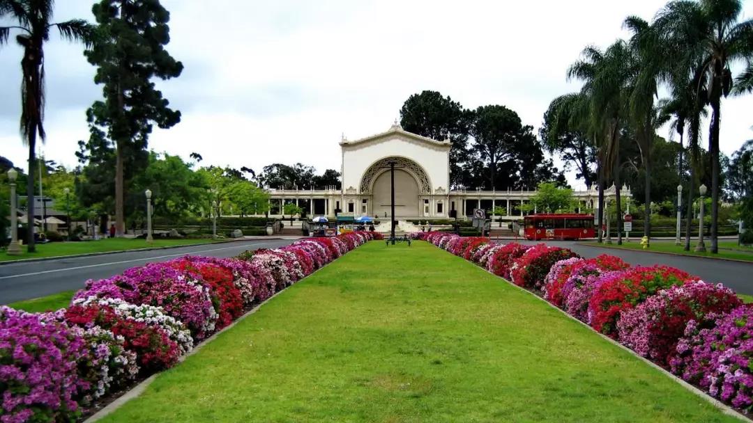 在美国境内和绿卡持有者结婚,在美国结婚申请绿卡需要什么资料