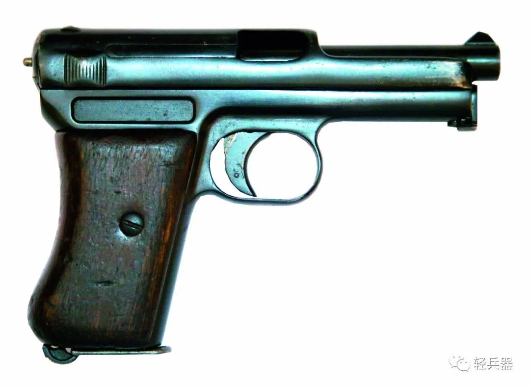 “长脖撸子”是谁？“日国”不是日本？身上居然有两国铭文