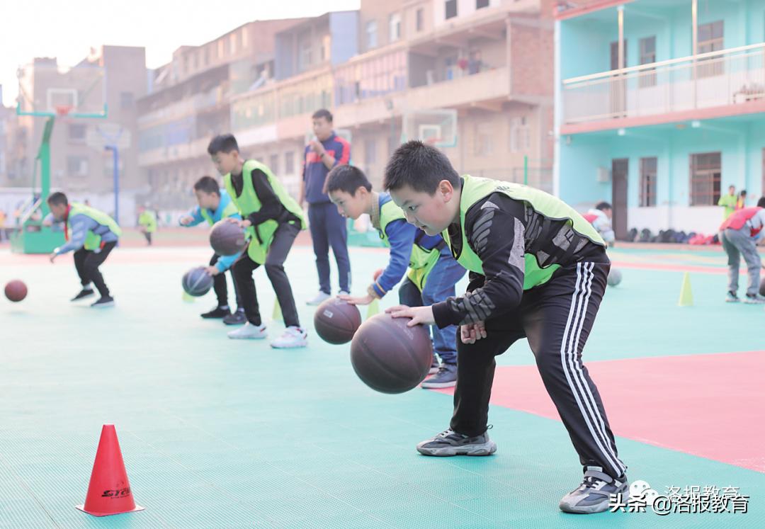 金杯闪闪，洛阳老城实验小学的体育特色很“哇塞”